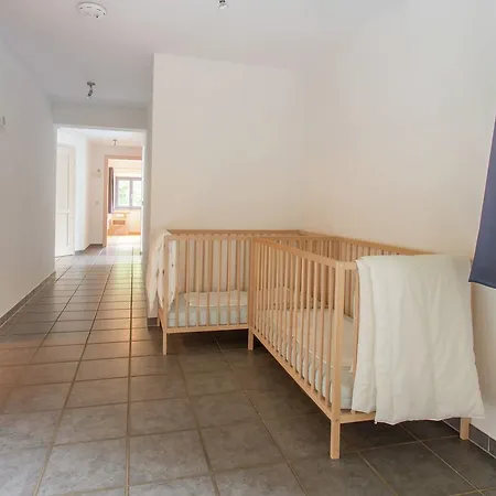 Сasa de vacaciones Modern Holiday In With Campfire Area *